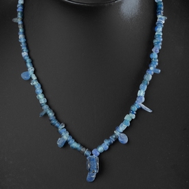 Necklace with Roman blue glass beads