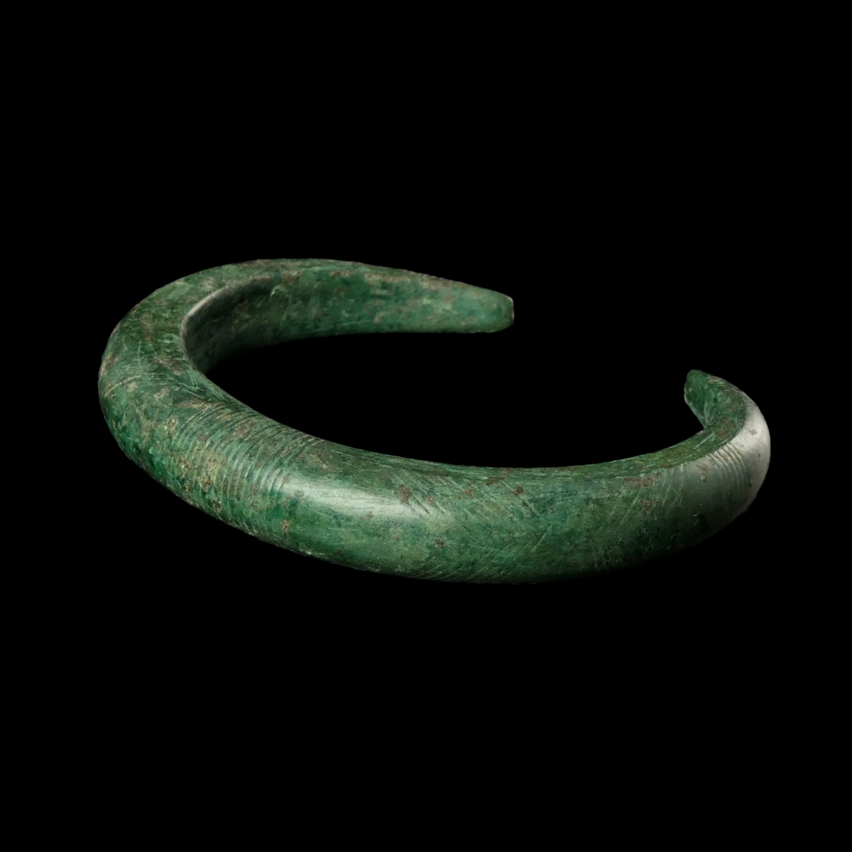 Ancient bronze decorated bracelet