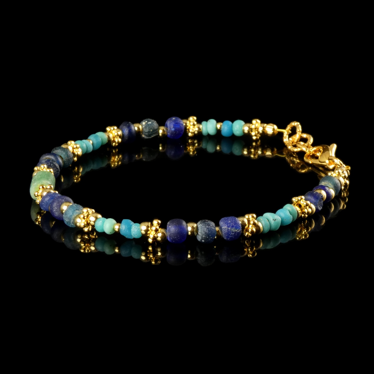 Bracelet with Roman blue and turquoise glass beads