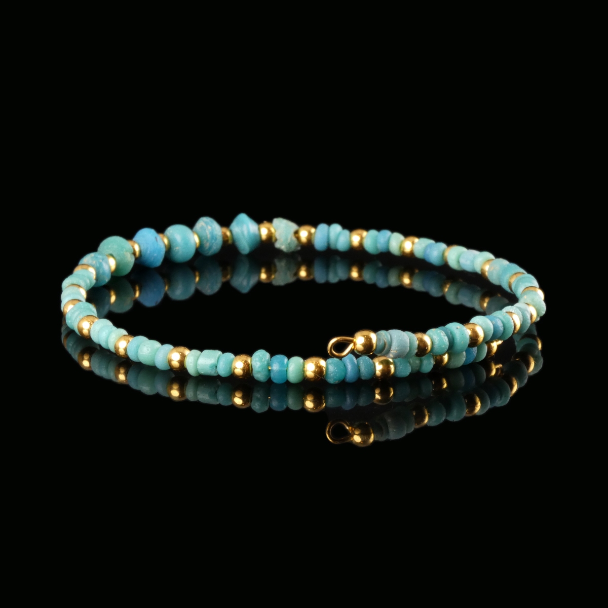 Bracelet with Roman turquoise glass beads