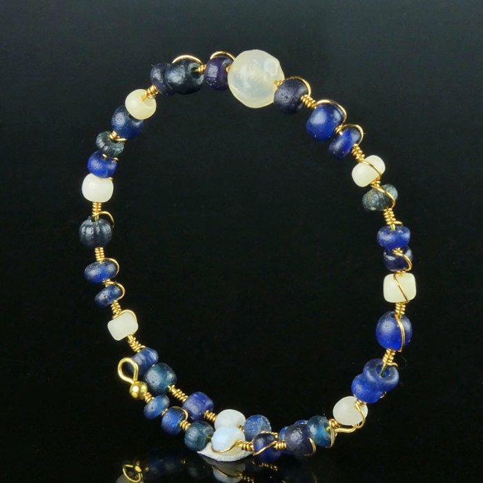 Bracelet with Roman wire-wrapped blue and white glass beads