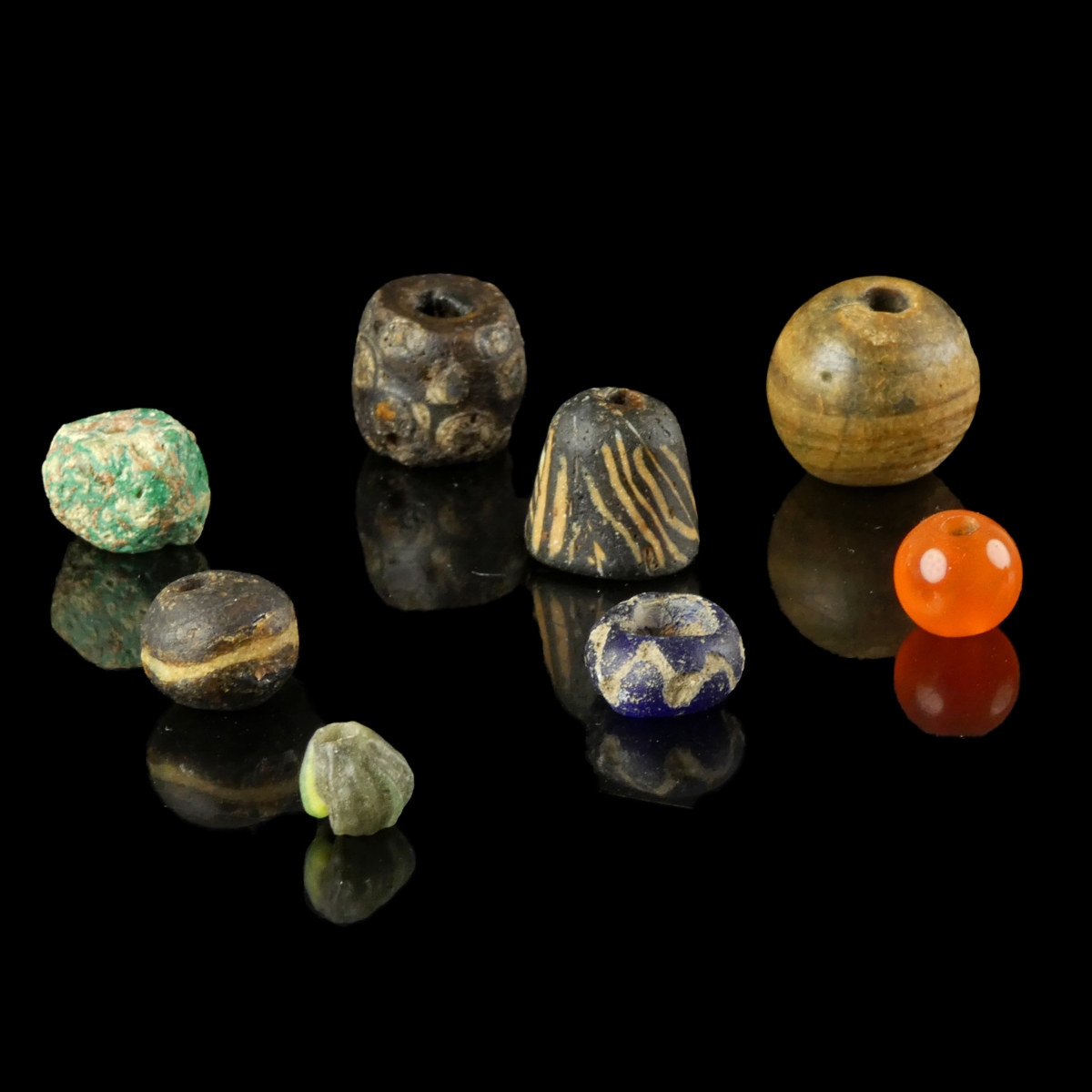 Collection of 8 rare ancient and Roman beads