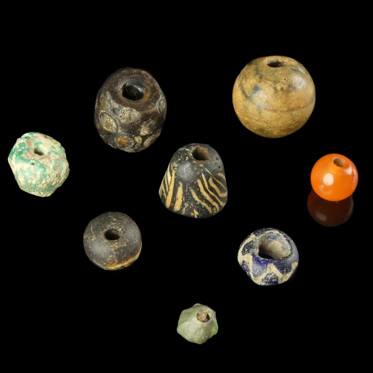 Collection of 8 rare ancient and Roman beads