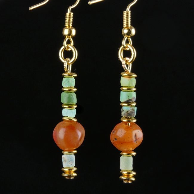 Earrings with Egyptian faience and carnelian beads