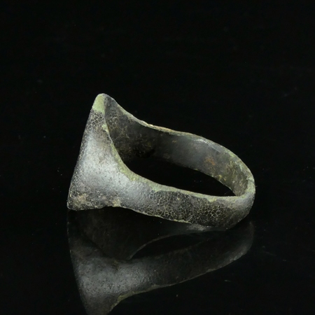 Medieval bronze seal ring