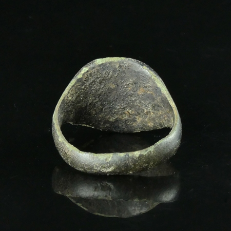 Medieval bronze seal ring