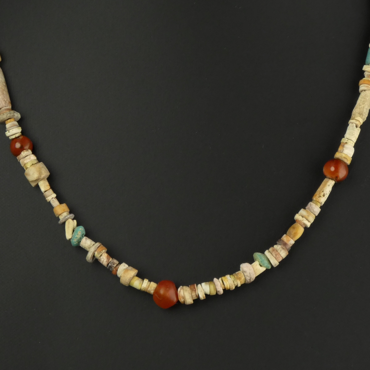 Necklace with Egyptian faience, glass, carnelian beads