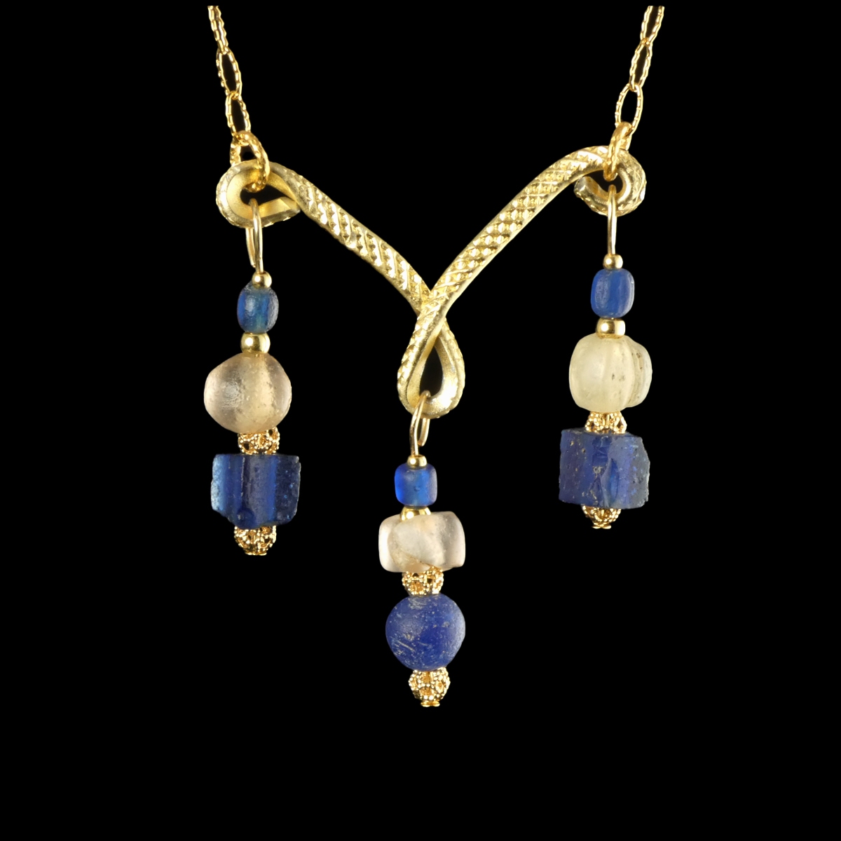 Necklace with Roman blue and semi-translucent glass beads