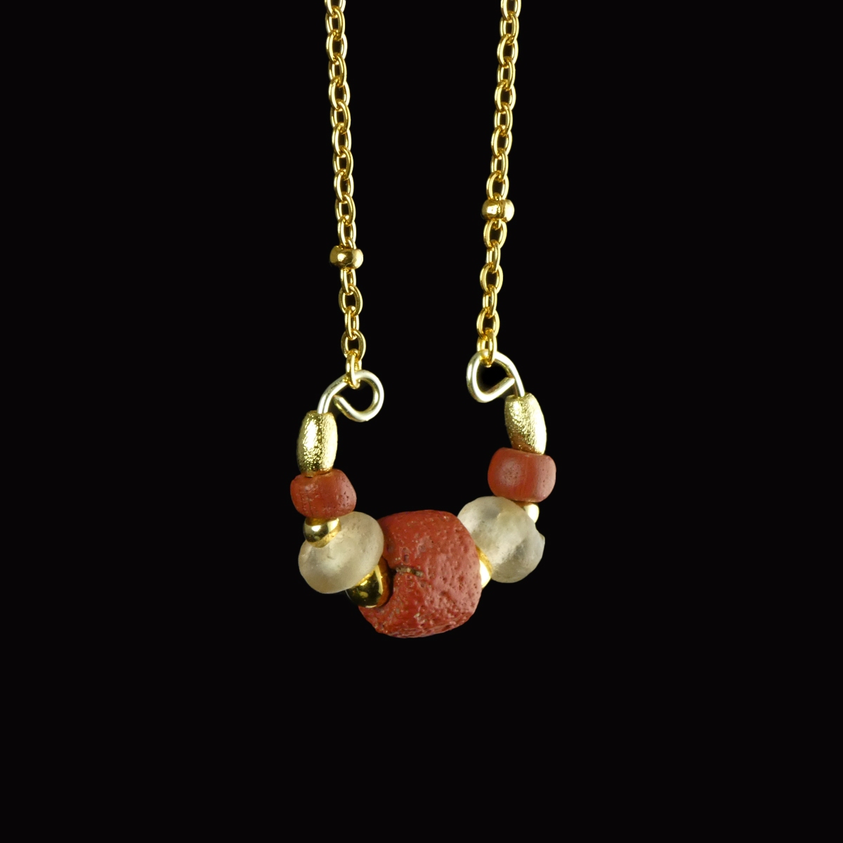 Necklace with Roman red and semi-translucent glass beads