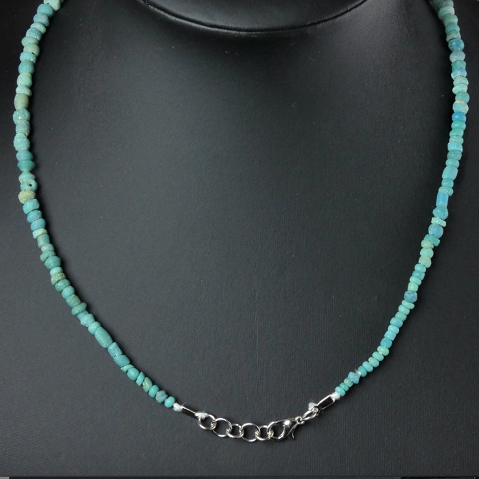 Necklace with Roman turquoise glass beads