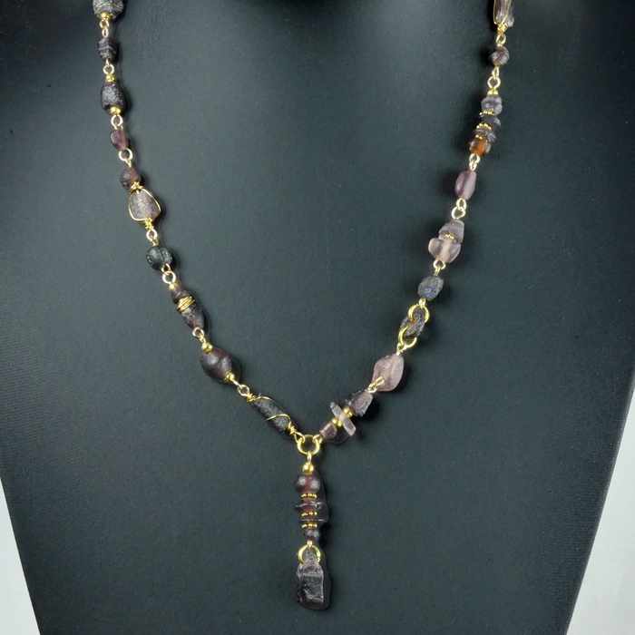 Necklace with Roman wire-wrapped purple glass beads