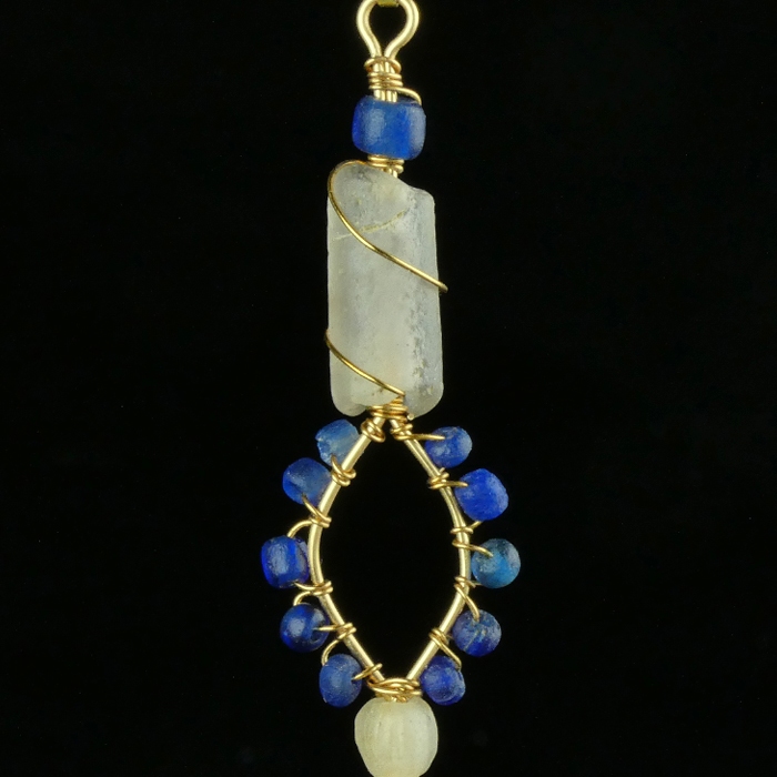 Pendant with Roman blue and semi-translucent glass beads