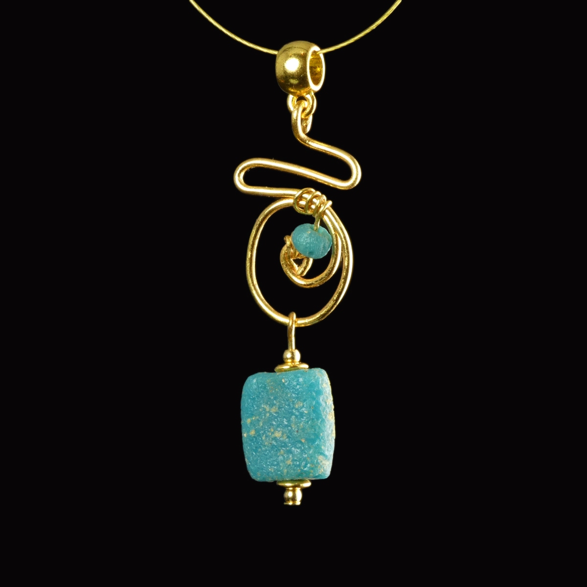 Pendant with Roman turquoise glass beads