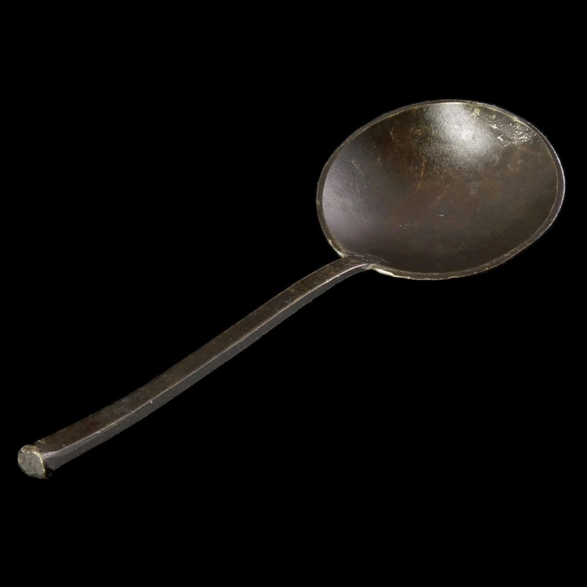 Pewter spoon with Tudor Rose mark and initials A E