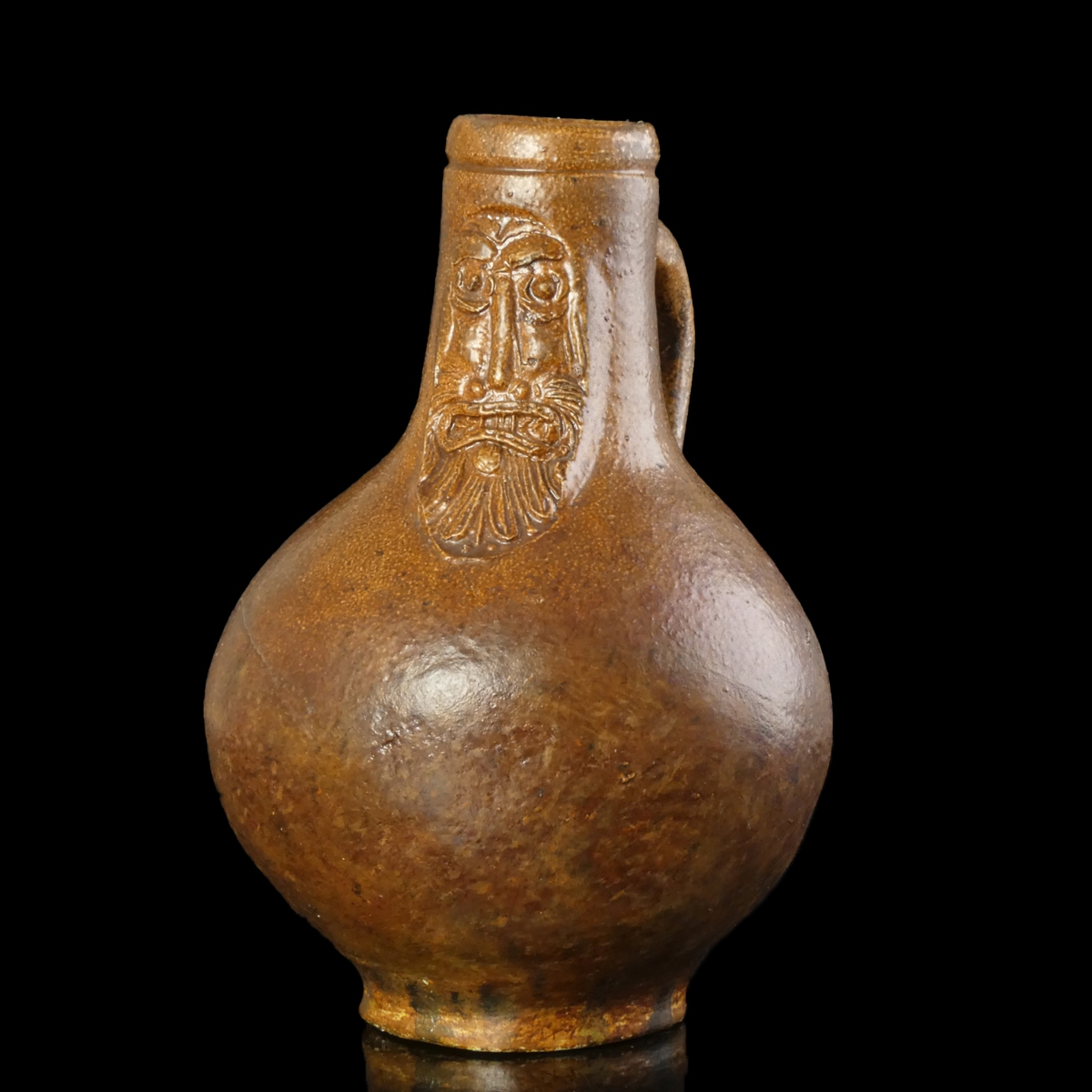 Rare small Bellarmine Jug (Baardmankruikje), Frechen