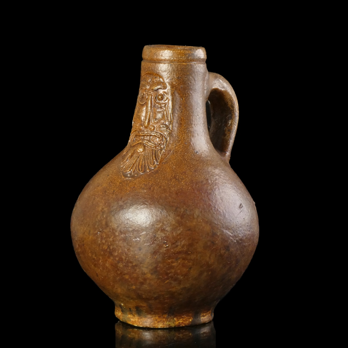 Rare small Bellarmine Jug (Baardmankruikje), Frechen