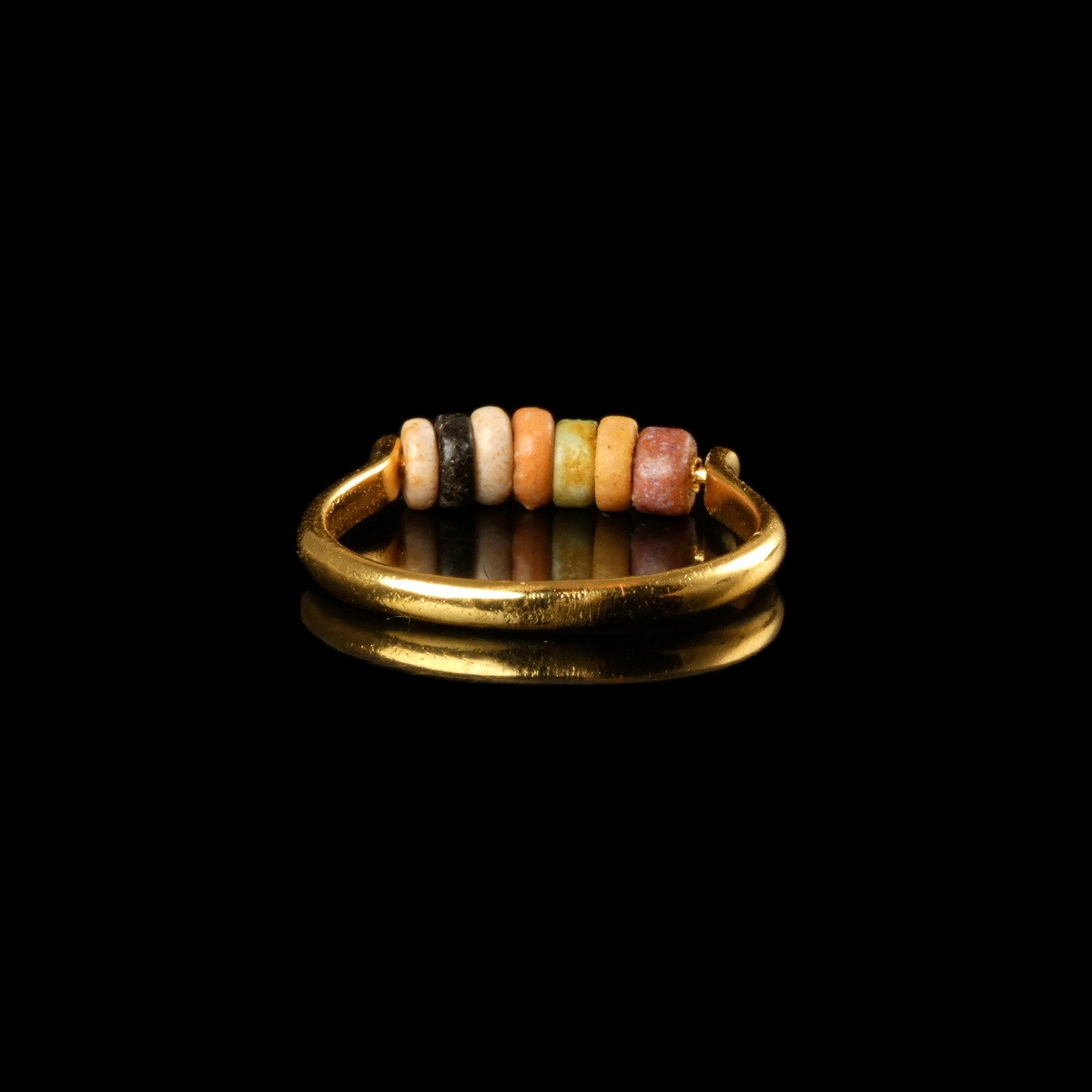 Ring with Egyptian faience beads