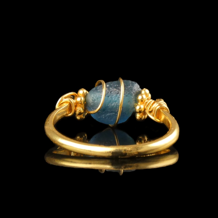 Ring with Roman wire-wrapped blue glass bead