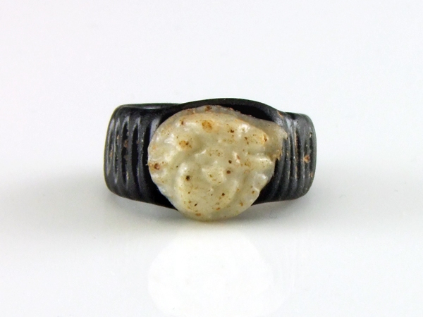 Roman glass ring with glass Medusa cameo