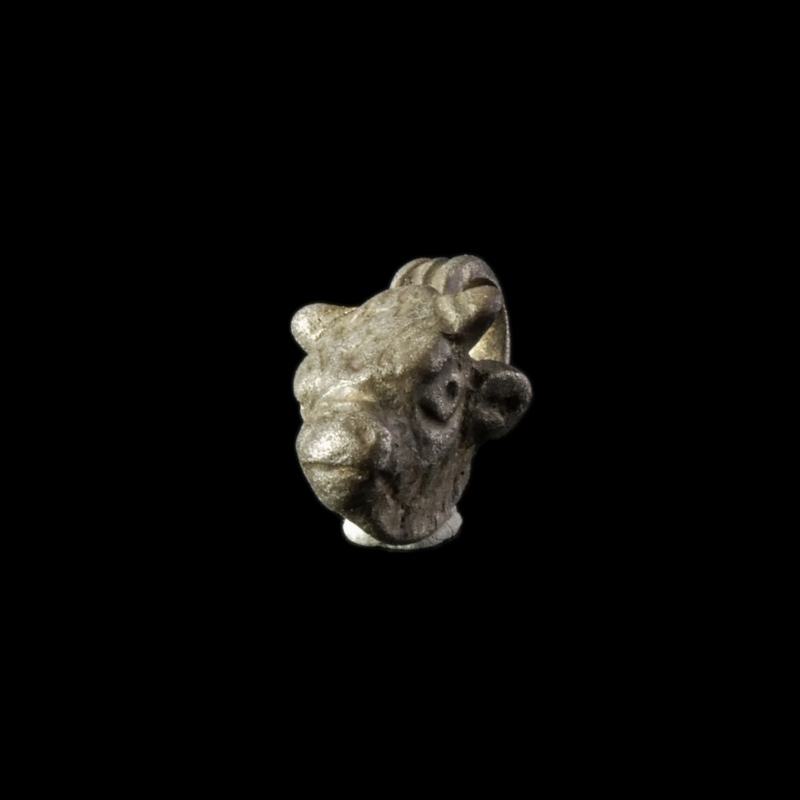 Roman silver Bull's head amulet pendant