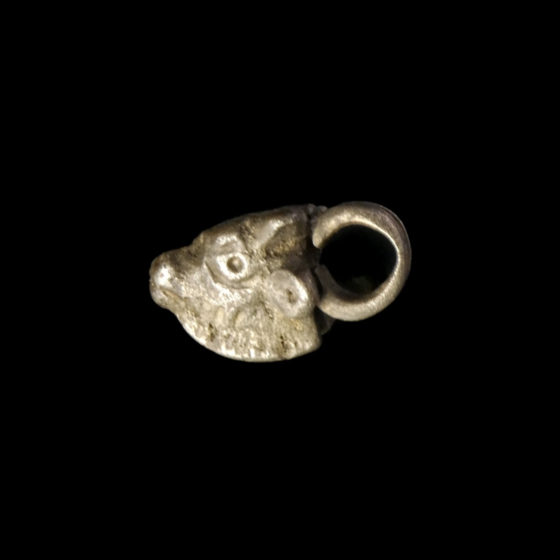 Roman silver Bull's head amulet pendant