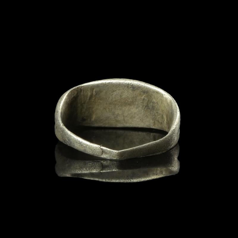 Roman silver ring with inscription