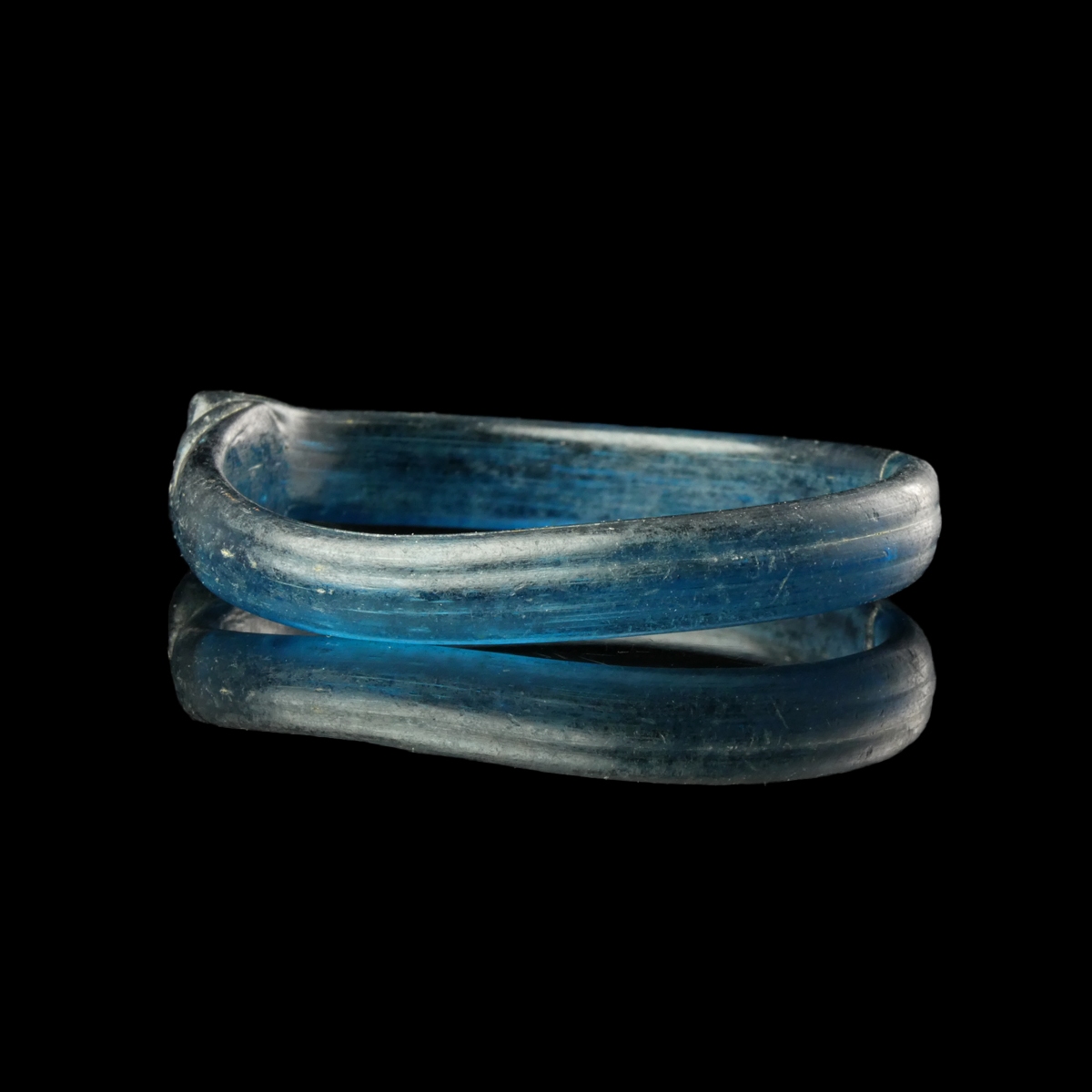 Roman votive or child's glass bracelet/bangle