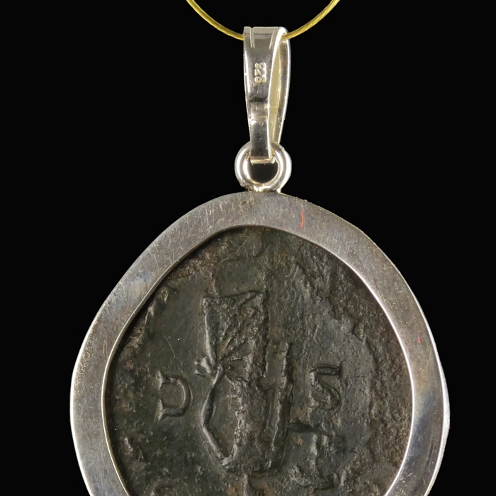 Silver pendant with Roman coin of Severus Alexander