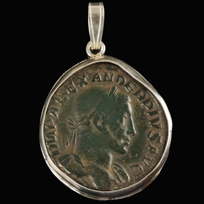 Silver pendant with Roman coin of Severus Alexander