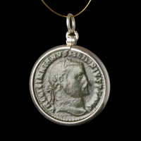 Silver pendant with Roman coin of Licinius I